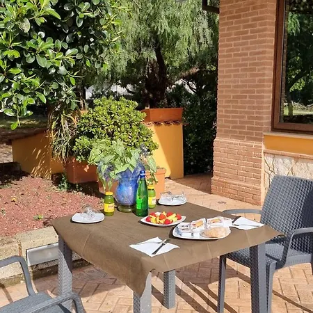 La Noce Bed & Breakfast 4*