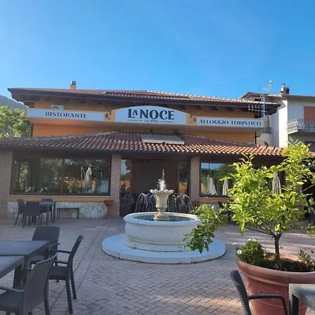 La Noce Bed & Breakfast 4*